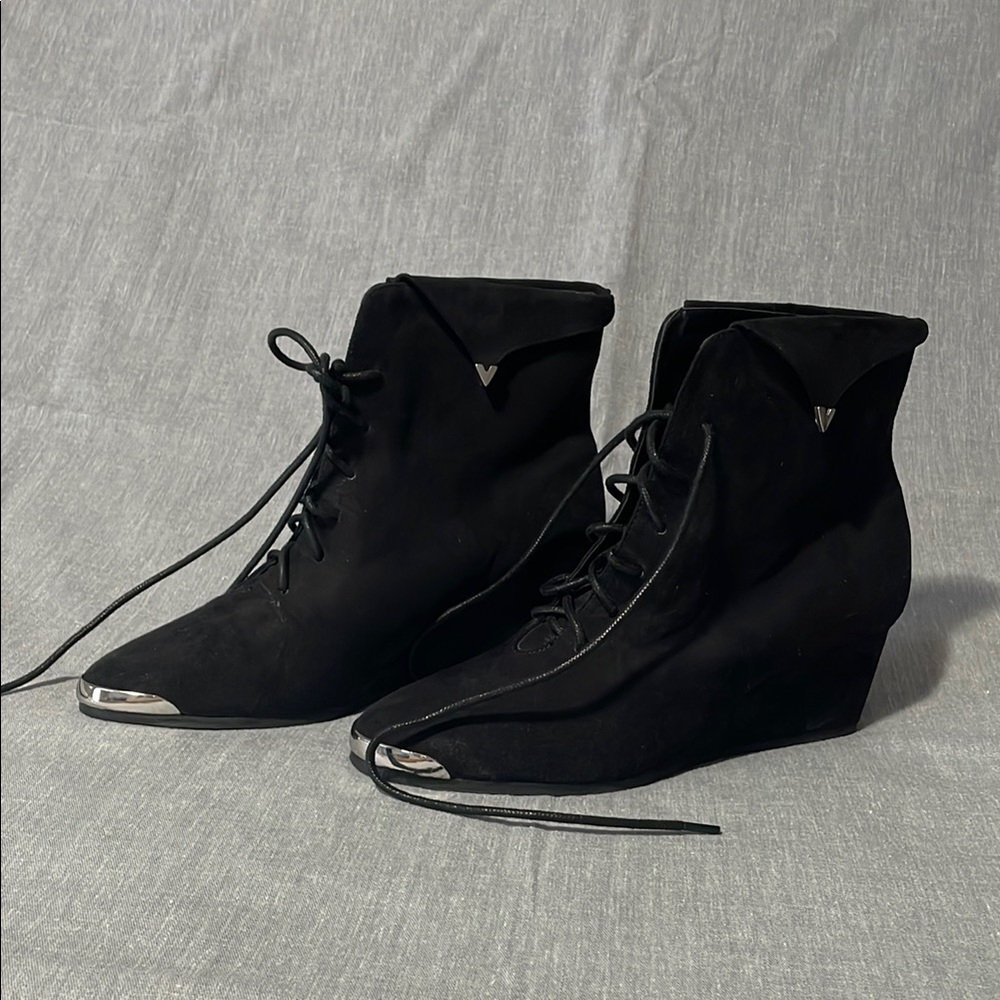 Elegant Black Lace-Up Ankle Boots